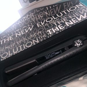 NEW Evalectric Straightener